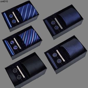 Designer Tie Mens Busines Business Gift Box 5-częściowy Formalny 8 cm Striped Wedding Groom Fathers Day {Category}