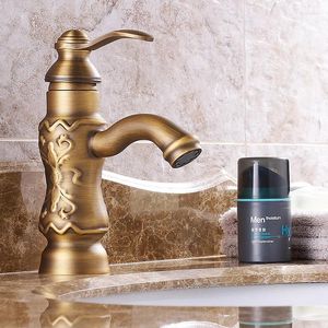 Bathroom Sink Faucets European Style Carved Washbasin Faucet Refined Copper And Cold Water Mixing Tap Kitchen Ancient Basin