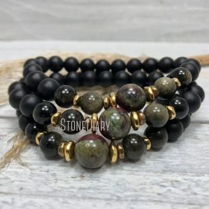 Strand WMB31620 Dragon Blood Stone i onyx nadgarstek Mala uzdrawianie modlitwa z koralikami duchowa bransoletka złota