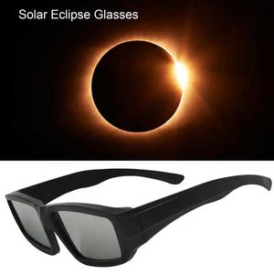 Okulary przeciwsłoneczne 2/3/6 PCS Solar Eclipse Glass Bezpieczeństwo Blokowanie Obserwacji Szkodliwy Ultraviolet Lekkie lekkie przezroczyste bezpośrednie okulary obserwacyjne światła słonecznego Y240318