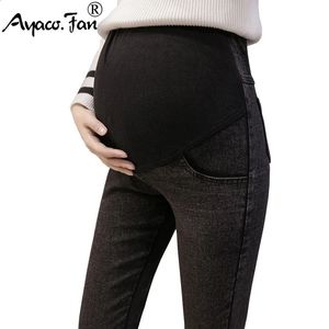 M-3XL moderskapsjeans för gravida kvinnor Gravida byxor Elastiska graviditetskläder Spring Slim Maternity Pant Plus Size 240311