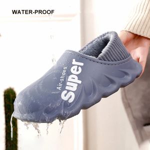 Stivali da uomo pantofole inverno donne da donna caldi giardini zoccoli impermeabili scarpe accoglienti coppie oliproof peluche scarpe da chef spesse pantofole