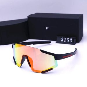 Nya designer solglasögon UV400 Polariserade PC -linsens utomhuscykel Polariserade Mountain Bicycle Goggles