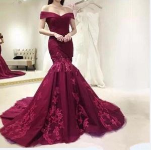 Elegant Bourgogne Evening Dress Prom Dress Mermaid Off Shoulder Lace Tulle Long Ny ankomst Prom Gown Robe de Soiree9128541