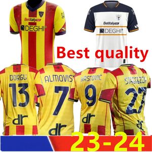 2023 2024 US Lecce Soccer Jersey Home Off الثالث 23 2024 Strefezza Federico Baschirotto Joan Gonzalez Wladimiro Falcone Marin Pongracic Remi Oudin Football قمصان