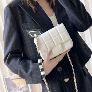 حقائب سلسلة Crossbody Crossbody ذات الجودة العليا 16.5 سم حقائب مصممة للكتف من الجلد الأصلي. C48