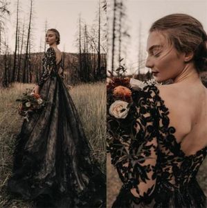 Gotycka pełna czarna koronkowa sukienki ślubne suknie ślubne i iluzja długie rękawy pociąg bez pleców kraj