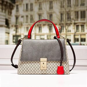 Shoulder Bags CILMI HARVILL CHHC Women's Handbag With One Messenger Trapezoidal Flap Design Metal Zipper Lock Leather Bucket