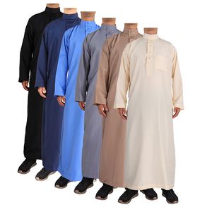 伝統的なイスラム教徒のイスラム服中東アバヤ、ソリッドカラー中東スタンディングネックメンズローブ