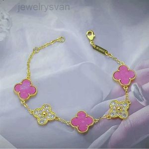 مصمم Bangle Banly Clefly Bracelet بث مباشر من New Lucky Four Leaf Grass Bracelet Pink Rose Diamond Bracelet Female Senior