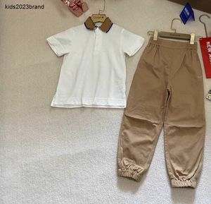 New Kids Clothes Baby Tracks Duits Boys T-shirt Set storlek 110-160 cm Summer Designer Polo Shirt och broderade Knight Pants 24mar