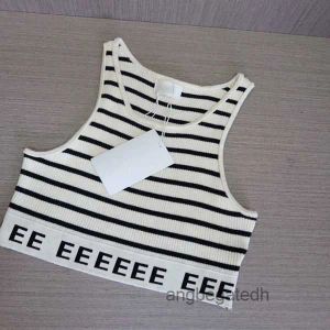 2024 new summer sleeveless vest designer letter ceiling top T-shirt ladies clothing fashion sexy ladies beach west vacation 75f