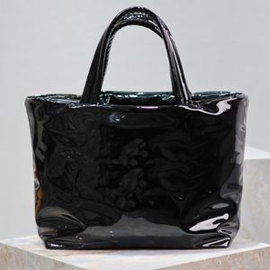 Neueste 2024 10A schwarze Lackleder-Einkaufstasche Luxus-Designer große Kapazität Frauen Männer Einkaufen Messenger Handtasche Spiegel Rindsleder Top-Qualität Umhängetasche