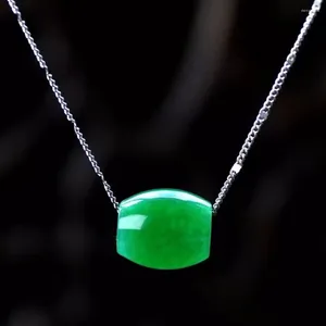 Pendant Necklaces Jewelry Gift Transport Beads Men Emerald Green Jade Necklace Agate Clavicle Chain Korean Style Female