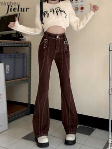 Jeans da donna Jielur Jeans svasati a vita alta retrò Donna Autunno coreano Nuovo Y2K High Street Pantaloni marroni Fibbia femminile Pantaloni casual freschi S-XLC24318