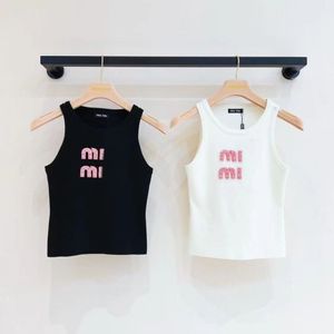 2024 Early Spring New Designer toppar Women Letter Crystal Diamond Sticked Suspended Tank Top Women Sleeveless Top Sexig för kvinnor stickad väst