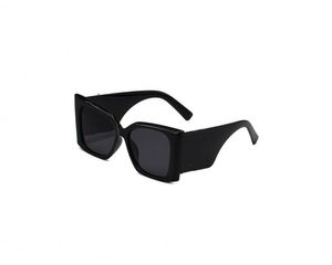 Óculos de sol Designer Polarizado Caixa Quadrada Goggle Carta UV Casual Carta Óculos Homens Bonito Designer Retro com Presente Vidro Mulheres Personalidade Resistente