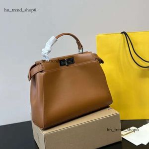 Ffendi Bags Luxury Lady Женщина пляжные сумочки дизайнерские кошельки роскошные дизайнеры кошельки Tote Bag кошельки книга Кожаные женские сумки сумочка женские кошельки 392