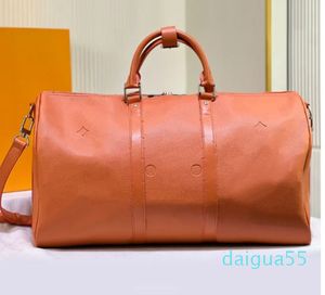 Weekend Duffel Bag Designer Large Capacity Handbags Unisex Luggage Shoulder Bags Leather Weekend Designer Outdoor Packs