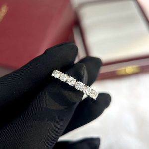 Śruba Carter Pierścienie paznokcie srebro okrągły diament cztery pazur rowne punkt pierścienia światła luksusowy warstwowy wszechstronny 4eh