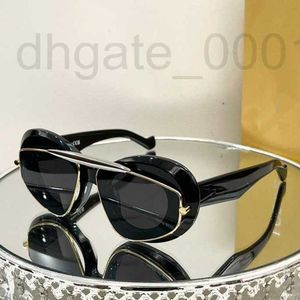 Solglasögon designer Paris Runway Fashion Trend Spicy Girl Solglasögon LW40120 Internet Famous Sun Glasses DXMQ