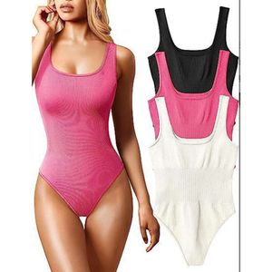 2024 Womens Low Neck Sem Mangas Tank Top Macacão Apertado Plus Size Macacões para Mulheres Macacões Macacões Bodysuit Mulheres Designer Womens Sexy Halter Macacões JQG4