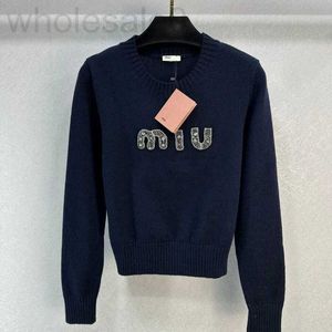 Herren-Kapuzenpullover, Sweatshirts, Designer, Frühjahrsneuheit, Miu Nanyou Gaoding, schlichter und neutraler Stil, fauler, lässiger, mit Buchstaben eingelegter Diamant, schmal geschnittener Rundhalspullover N89Z