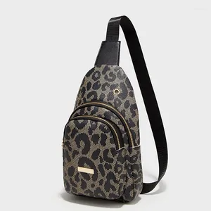 Midjepåsar Cirkelmönster Leopard Iron Plate Dekorativt dubbellager Kvinnsväska Casual Crossbody Phone