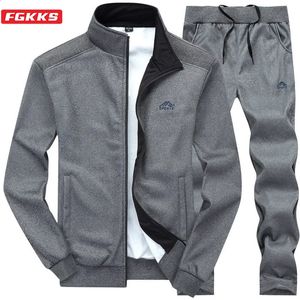 FGKKS Autumn Men Casual broderi Set Mens Jacket Pants Solid Suit Sportwear Fashion Tracksuit Set Mane Brand Clothing240318