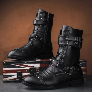 boots New Trend Rivet Black Pointed Motorcycle Boots Man Comfortable Leather High Boots Men Warm Plushed Winter Shoes Botas de hombre