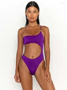 Maiô feminino cortado, roupa de banho de cor sólida, peça única, 2024, sexy, roupa de praia, body feminino