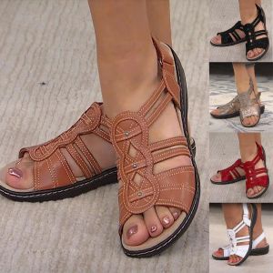 Stövlar stor storlek 43 kvinnor ny platt casual öppen tå strand sandaler 2023 kvinnors låga häl skor kilar kvinna sommarskoskor röd
