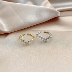 Alyanslar S925 Kadınlar için Gümüş Kızlar Otantik Serin ve Basit Stil Zirkon Parmak Yüzüğü Altın Anillo İnce Takılar