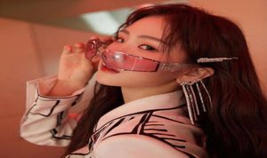 Wu Yifan Rivet Robot Solglasögon Kvinnliga ins netkändis Makeup Decoration Trendy Y2K Play Hiphop Windproof Sun Glasses Male3853517
