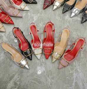 Nya klänningskor Sandaler Flat Sandal Metal Buckle High Heel Shoes Brand äkta läder Point Toe Thin Heels Women Fashion Summer Gallow Single Size 35-40