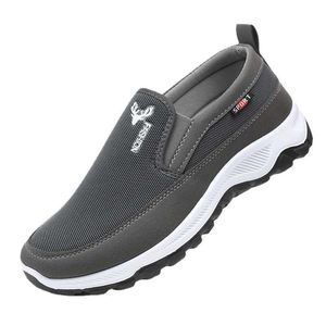 HBP Non-Brand 2024 scarpe da uomo casual in tela respirano semplici pantofole online shopping slip on scarpe da ginnastica