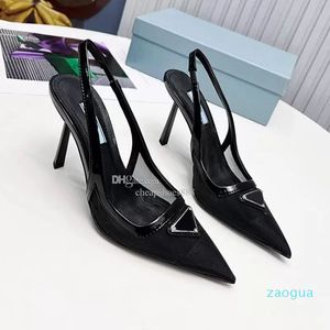 2024 Sandal High Heels Low Heel Black Brushed Leather Slingback Pumpar Black White Patent Leathers 34-41