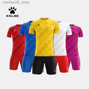 Maglie KELME divisa da calcio personalizzata maglia da calcio da uomo maglia da atletica leggera per bambini maglia sportiva maglia a maniche corte set da calcio 9151ZB1002 Q240318