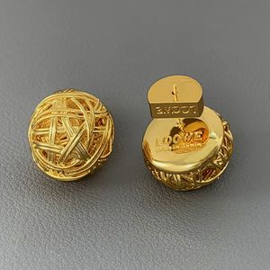 Brincos de ouro de luxo designer para mulheres brincos de argola brincos de carta jóias com caixa conjunto presente do dia dos namorados noivado