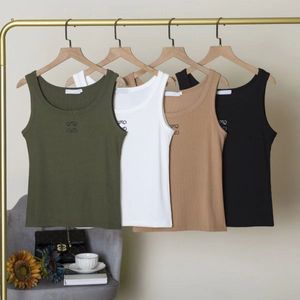 Women Tank Top Designer Luxury Croped Tops T Shirts Womens Brand Knits broderi Väst ärmlös andas andas pullover Kvinnors sport Tees Summer Short Slim