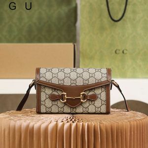 Tillverkare clearance mode crossbody pås rabatt överraskning pris gratis frakt g familj cool hästspänne seri mini handväska enkel axel crossbody väska