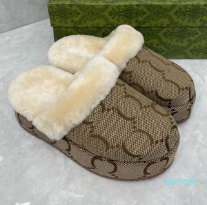 2024 Slider Sandálias Chinelos Moda Bordada Canvas Mules Plataforma Bordada Grosso Bottom Down Estilo Preto Lã Fuzzy Furry Mulher Sliders 35-42