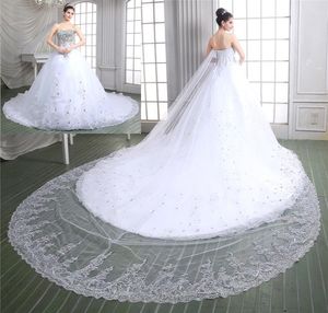 2019 New Collection Ball Gown Lace Wedding Dresses Bridal Gown With Luxury Real Sample Sweetheart Full Beads Crystal Top Cathedra9838425