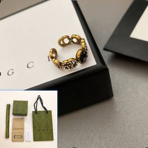 Ring Womens Love Ring Classic Gifts Jewelry Ring Vintage Gold Plated Copper With Box Luxury Wedding Ring with Stamp JZ042