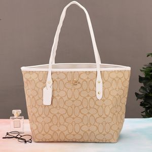 Designer Bag Women Totes Brand Bags stor kapacitet shoppingväska resor multifunktionell handbag121