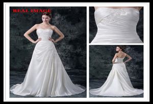 2015 A Line White Sweetheart Wedding Dresses Satin Court Train Pleated Appliques Bridal Gowns MZ0174229973