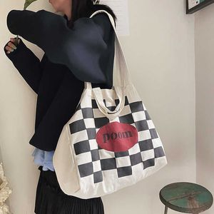 Borsa a tracolla di grande capacità per aula studentesca, borsa tote per pendolari di moda popolare, borsa di tela a quadri giapponese e coreana, donna 240315