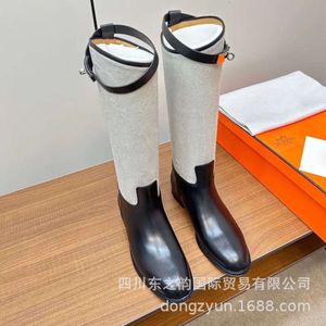 가을과 겨울에 여성을위한 흑백 스 플라이 싱 하이 슬리브 부츠 2023 New Chelsea Boots Western Cowboy Boots Knight Boots Women