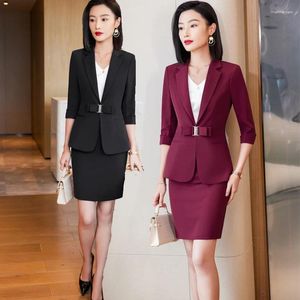 Kvinnors tvådelar byxor avancerad professionell liten kostym mode elegant affärsmycken butik el för första skrivare arbetskläder