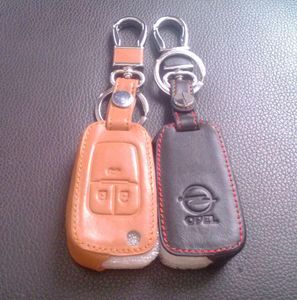 Vauxhall Opel Astra J Car Keychain äkta läder Key Case Cover 3 -knapp Remote Car Key Shell Cover Chain Ring Car Accessories5550982